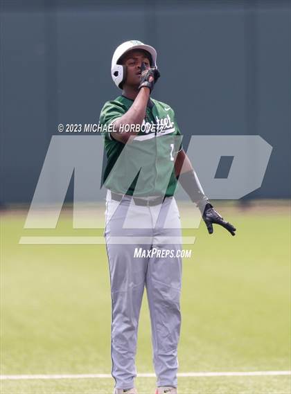 Thumbnail 2 in Wakeland vs. Poteet (UIL 5A Regional Quarterfinals) photogallery.
