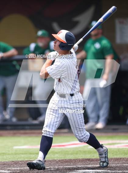 Thumbnail 2 in Wakeland vs. Poteet (UIL 5A Regional Quarterfinals) photogallery.