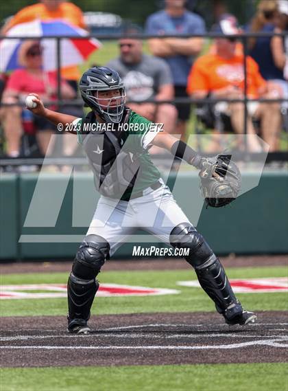 Thumbnail 2 in Wakeland vs. Poteet (UIL 5A Regional Quarterfinals) photogallery.