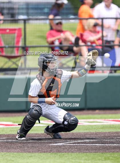 Thumbnail 1 in Wakeland vs. Poteet (UIL 5A Regional Quarterfinals) photogallery.
