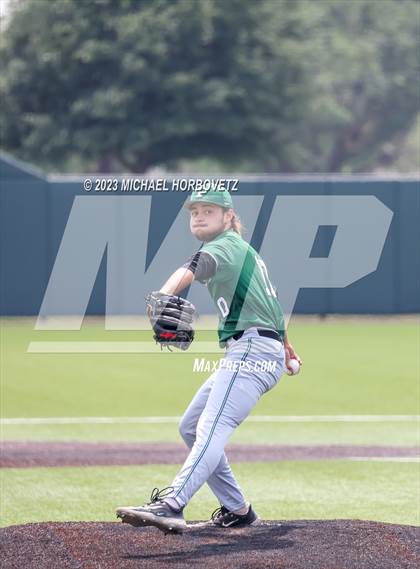 Thumbnail 2 in Wakeland vs. Poteet (UIL 5A Regional Quarterfinals) photogallery.