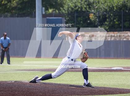 Thumbnail 1 in Wakeland vs. Poteet (UIL 5A Regional Quarterfinals) photogallery.