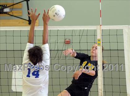 Thumbnail 1 in Del Oro vs. Capital Christian (Lady Rams Classic) photogallery.