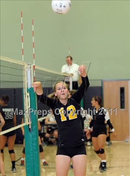 Thumbnail 3 in Del Oro vs. Capital Christian (Lady Rams Classic) photogallery.