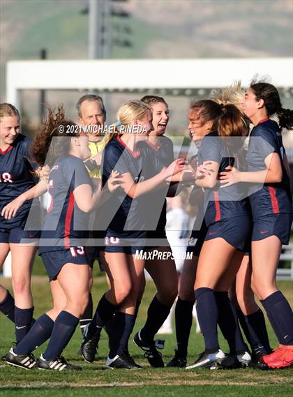 Thumbnail 2 in Crean Lutheran vs St. Margaret's  photogallery.