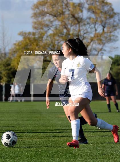 Thumbnail 1 in Crean Lutheran vs St. Margaret's  photogallery.