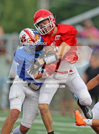 Thumbnail 3 in 2024 Frank Varischetti All Star Game photogallery.