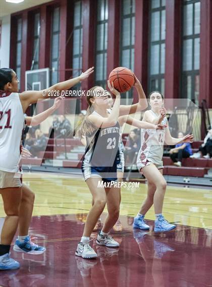 Thumbnail 2 in Hewlett @ Mepham photogallery.