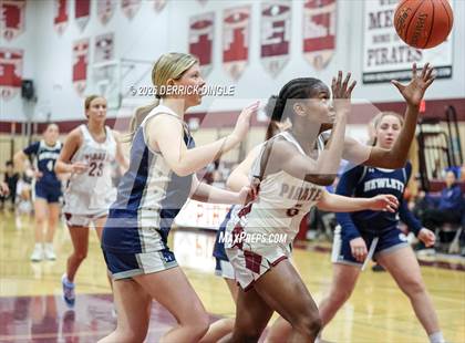 Thumbnail 2 in Hewlett @ Mepham photogallery.