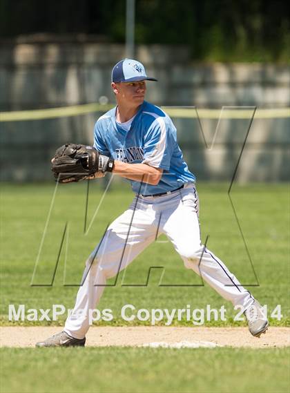 Thumbnail 1 in Franklin @ Wellesley (MIAA Divison 1 South Quarterfinal) photogallery.