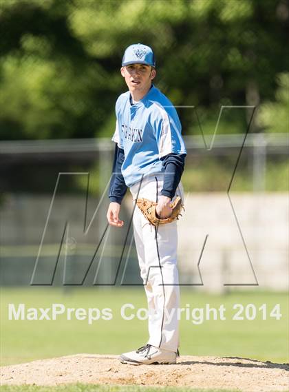 Thumbnail 3 in Franklin @ Wellesley (MIAA Divison 1 South Quarterfinal) photogallery.