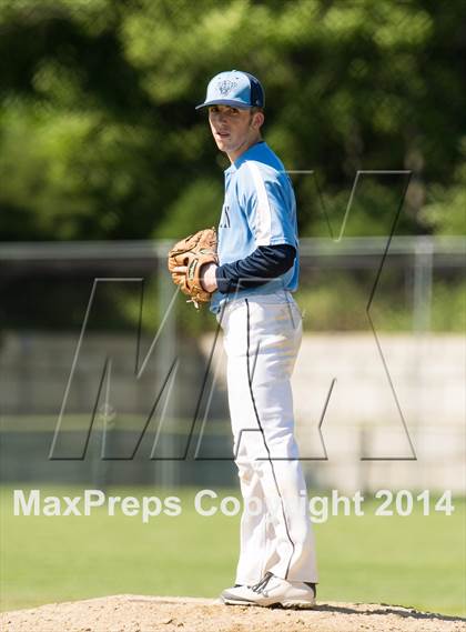 Thumbnail 2 in Franklin @ Wellesley (MIAA Divison 1 South Quarterfinal) photogallery.