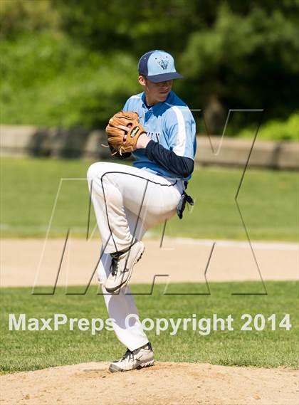 Thumbnail 1 in Franklin @ Wellesley (MIAA Divison 1 South Quarterfinal) photogallery.