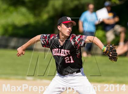 Thumbnail 3 in Franklin @ Wellesley (MIAA Divison 1 South Quarterfinal) photogallery.