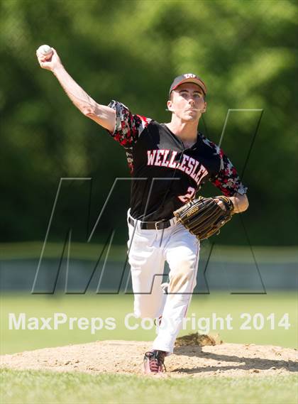 Thumbnail 3 in Franklin @ Wellesley (MIAA Divison 1 South Quarterfinal) photogallery.