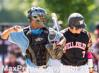 Thumbnail 2 in Franklin @ Wellesley (MIAA Divison 1 South Quarterfinal) photogallery.