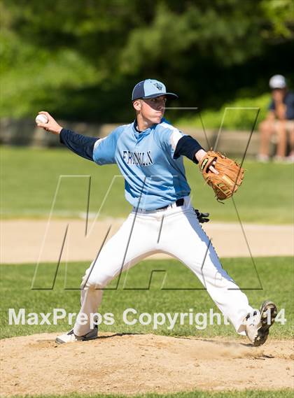Thumbnail 2 in Franklin @ Wellesley (MIAA Divison 1 South Quarterfinal) photogallery.