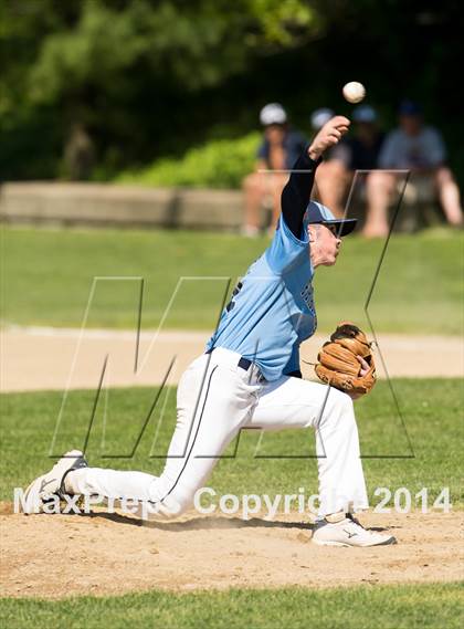 Thumbnail 2 in Franklin @ Wellesley (MIAA Divison 1 South Quarterfinal) photogallery.