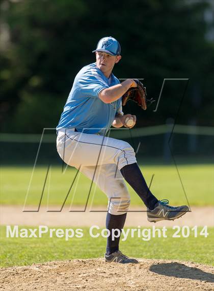 Thumbnail 2 in Franklin @ Wellesley (MIAA Divison 1 South Quarterfinal) photogallery.