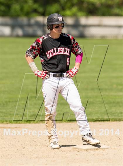 Thumbnail 3 in Franklin @ Wellesley (MIAA Divison 1 South Quarterfinal) photogallery.