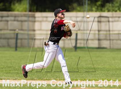 Thumbnail 2 in Franklin @ Wellesley (MIAA Divison 1 South Quarterfinal) photogallery.