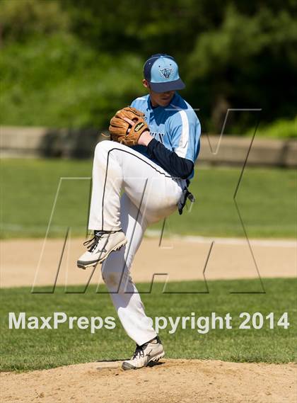 Thumbnail 3 in Franklin @ Wellesley (MIAA Divison 1 South Quarterfinal) photogallery.