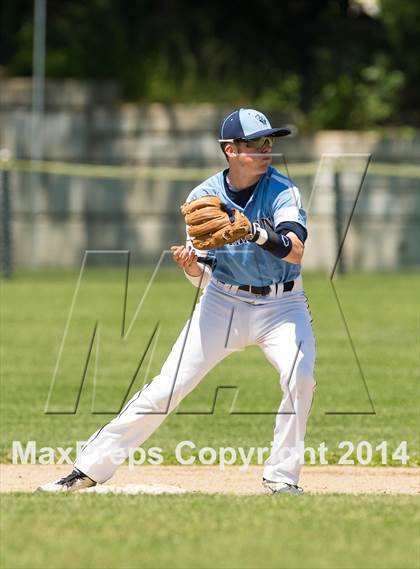Thumbnail 2 in Franklin @ Wellesley (MIAA Divison 1 South Quarterfinal) photogallery.