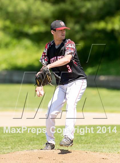 Thumbnail 2 in Franklin @ Wellesley (MIAA Divison 1 South Quarterfinal) photogallery.