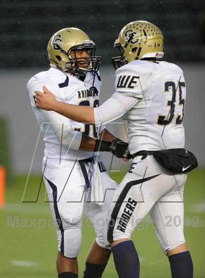 Thumbnail 3 in Central Catholic vs. Santa Fe Christian (CIF State D4 Final) photogallery.