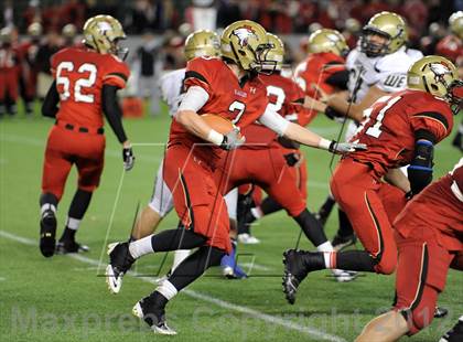 Thumbnail 2 in Central Catholic vs. Santa Fe Christian (CIF State D4 Final) photogallery.
