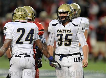 Thumbnail 3 in Central Catholic vs. Santa Fe Christian (CIF State D4 Final) photogallery.