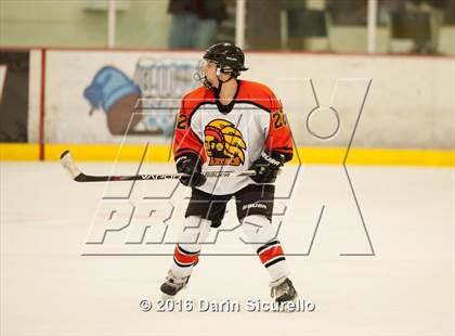 Thumbnail 2 in Hamilton vs. Corona del Sol photogallery.