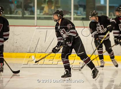 Thumbnail 2 in Hamilton vs. Corona del Sol photogallery.