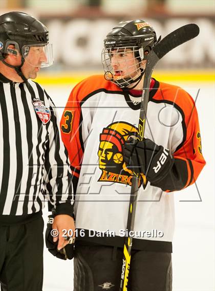 Thumbnail 3 in Hamilton vs. Corona del Sol photogallery.