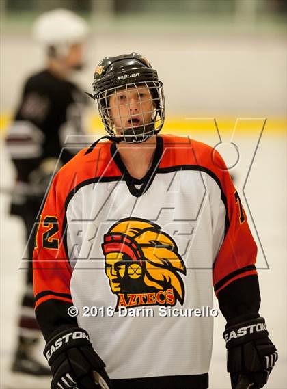 Thumbnail 2 in Hamilton vs. Corona del Sol photogallery.