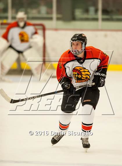 Thumbnail 1 in Hamilton vs. Corona del Sol photogallery.