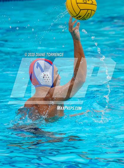 Thumbnail 1 in Davis Sr. vs Menlo School (S & R Sport Tournament) photogallery.