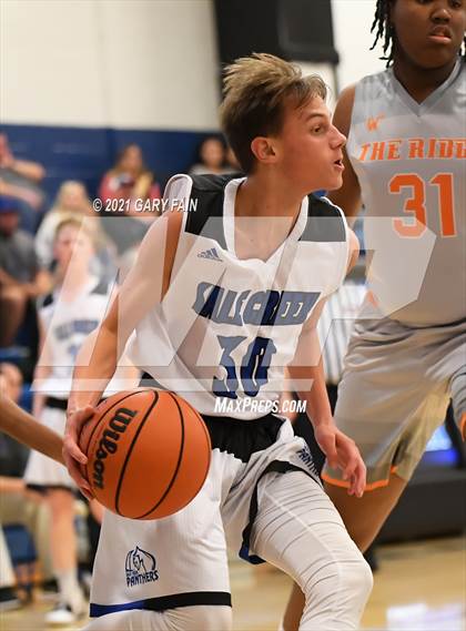 Thumbnail 1 in East Ridge vs Sale Creek (Battle At The Creek) photogallery.