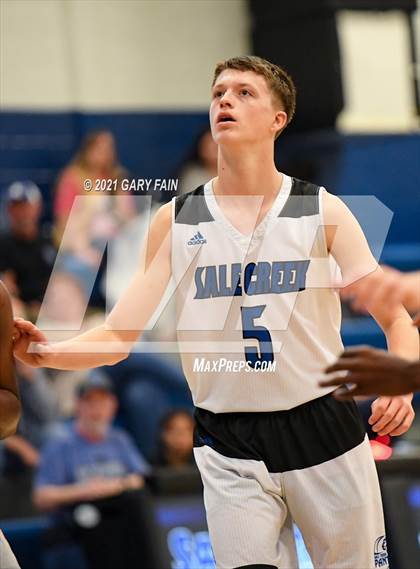 Thumbnail 2 in East Ridge vs Sale Creek (Battle At The Creek) photogallery.
