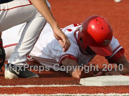 Thumbnail 3 in Conner vs Dixie Heights (KHSAA 9th Region Semifinal) photogallery.