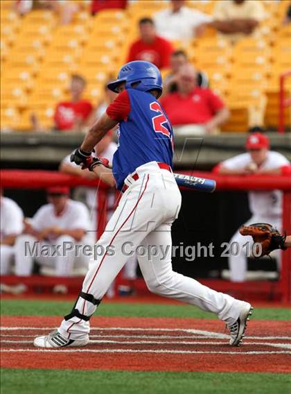 Thumbnail 1 in Conner vs Dixie Heights (KHSAA 9th Region Semifinal) photogallery.