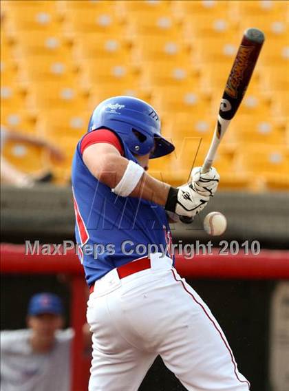 Thumbnail 1 in Conner vs Dixie Heights (KHSAA 9th Region Semifinal) photogallery.
