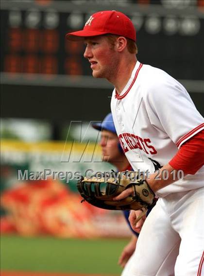 Thumbnail 1 in Conner vs Dixie Heights (KHSAA 9th Region Semifinal) photogallery.