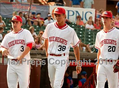 Thumbnail 2 in Conner vs Dixie Heights (KHSAA 9th Region Semifinal) photogallery.