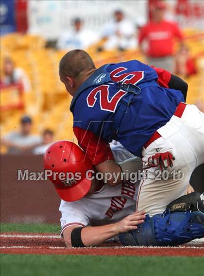Thumbnail 1 in Conner vs Dixie Heights (KHSAA 9th Region Semifinal) photogallery.