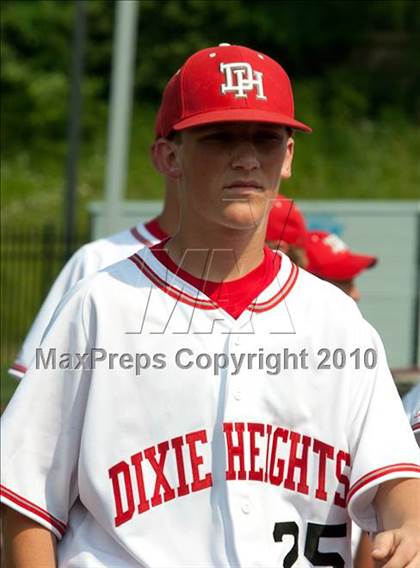 Thumbnail 3 in Conner vs Dixie Heights (KHSAA 9th Region Semifinal) photogallery.