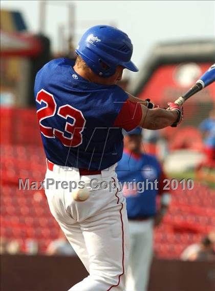 Thumbnail 1 in Conner vs Dixie Heights (KHSAA 9th Region Semifinal) photogallery.