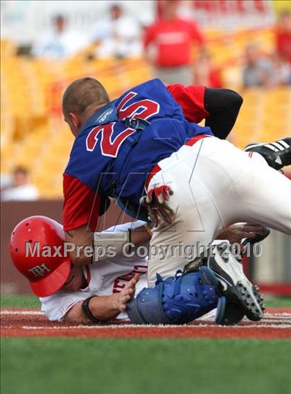 Thumbnail 2 in Conner vs Dixie Heights (KHSAA 9th Region Semifinal) photogallery.