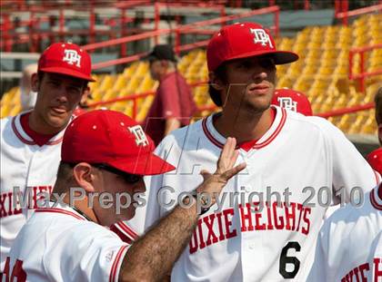 Thumbnail 2 in Conner vs Dixie Heights (KHSAA 9th Region Semifinal) photogallery.
