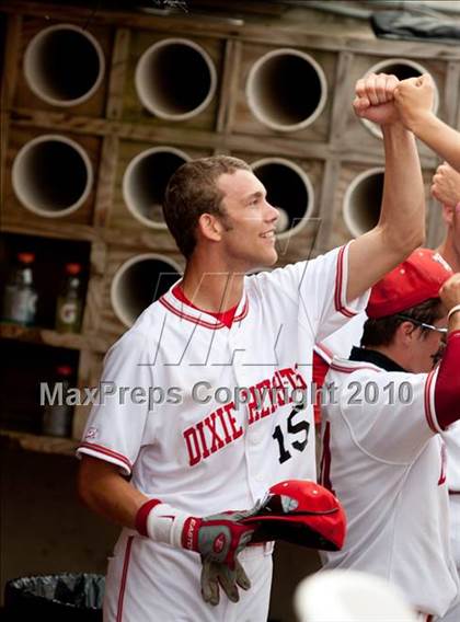 Thumbnail 2 in Conner vs Dixie Heights (KHSAA 9th Region Semifinal) photogallery.